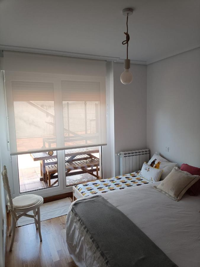 Apartamento Con Terraza Комильяс Экстерьер фото