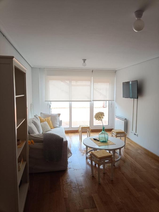 Apartamento Con Terraza Комильяс Экстерьер фото